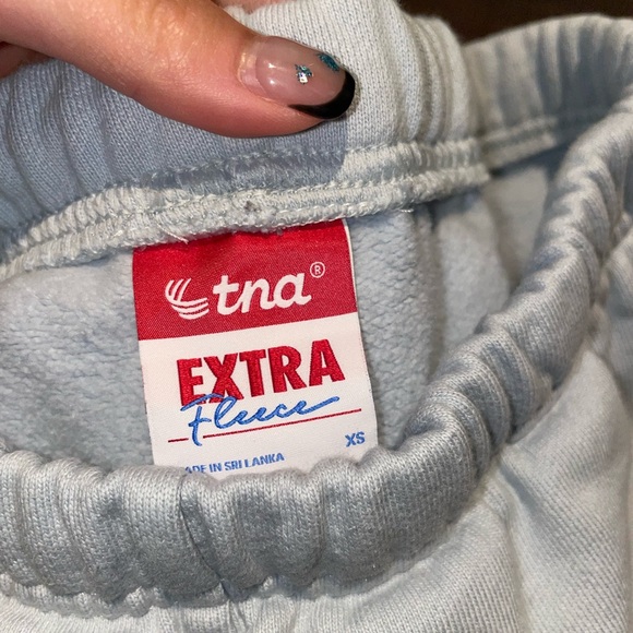 TNA Extra Fleece Mega Sweatpant - Picture 4 of 4